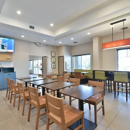 Country Inn & Suites By Radisson, Ocala Southwest-3