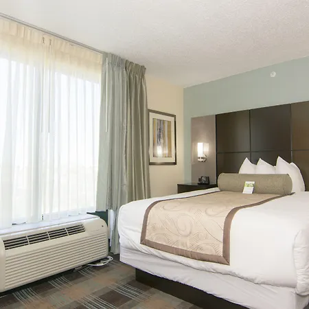 Wingate By Wyndham - Orlando International Airport- Free Hot Breakfast-2