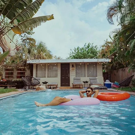Casa Del Ojo- Heated Pool - 3 King Beds-2