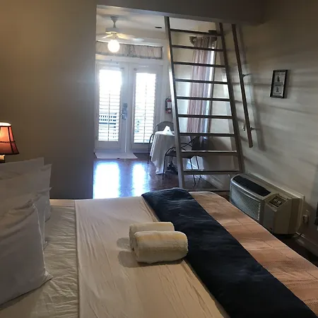 New Orleans House - Gay Male Adult Guesthouse-2