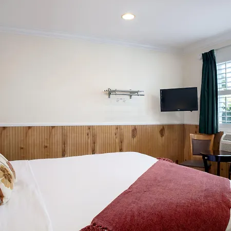Southwinds Motel-3