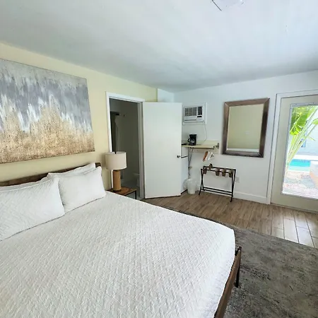 Inn On The Drive-2