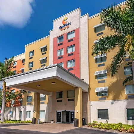 Comfort Suites Fort Lauderdale Airport South & Cruise Port-2