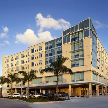 Hyatt Place Miami Airport East-3