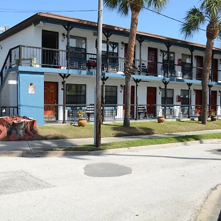 Merida Inn & Suites-2