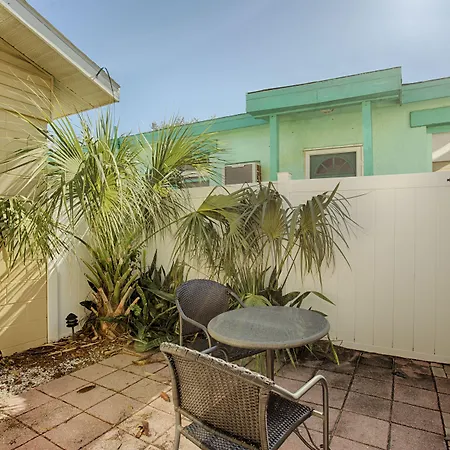 Seabreeze At Anna Maria Island Inn-2