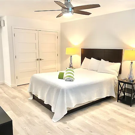 Organic Beach Retreat-3