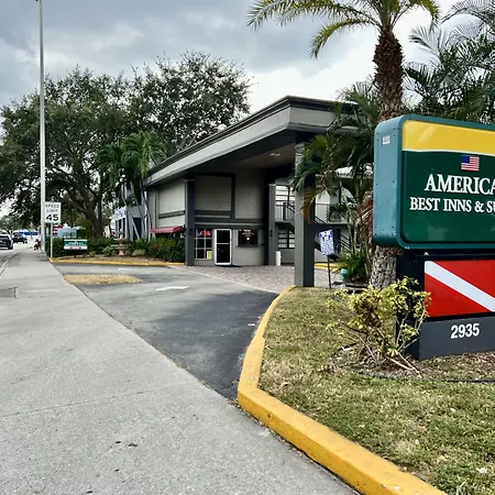 America'S Best Inn & Suites Fort Lauderdale North-3