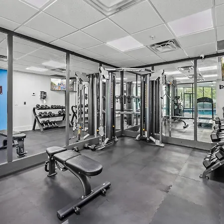 2 Bedroom Apartment Near Universal Inter. Drive-3
