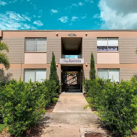 Stay Avenida Westshore-2