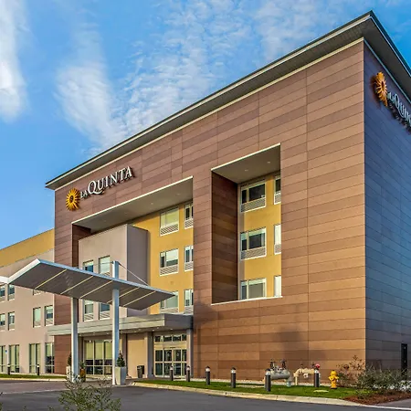 La Quinta Inn & Suites By Wyndham Miramar Beach-Destin-2