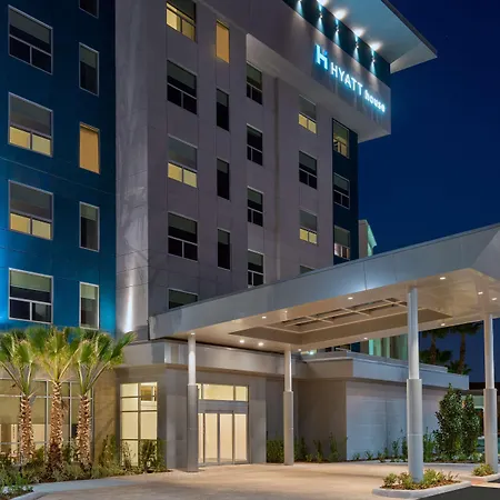 Hyatt House Orlando Airport-2