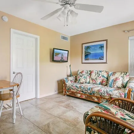 Five Palms Vacation Rentals- Daily - Weekly - Monthly-3