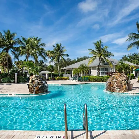 Catina - Freshly Renovated Stylish 2Br 2Ba Condo In Lely Resort With Lake & Golf Course Views Private Lanai And Access To Pool Gym Tennis And More! Prime Location Just Minutes From Naples Beaches And 5Th Ave, Perfect For A Relaxing Florida Getaway!-3