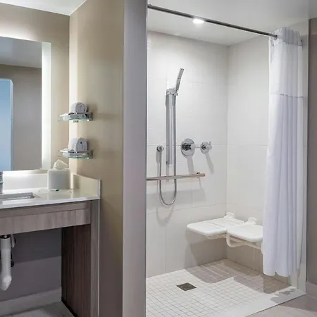 Residence Inn Miami Sunny Isles Beach-2