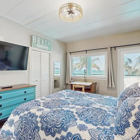 Bungalow Beach Place 7-3