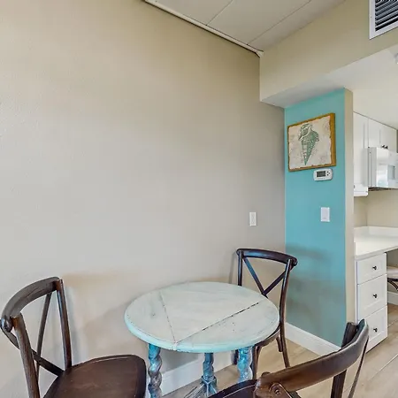 Bungalow Beach Place 2-3