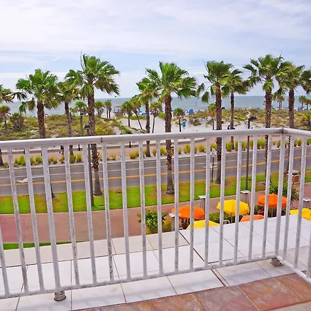 Beachwalk Inn-2