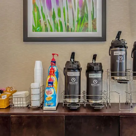 La Quinta By Wyndham Orlando Airport - On Property Food Trucks & Free Airport Shuttle!-2