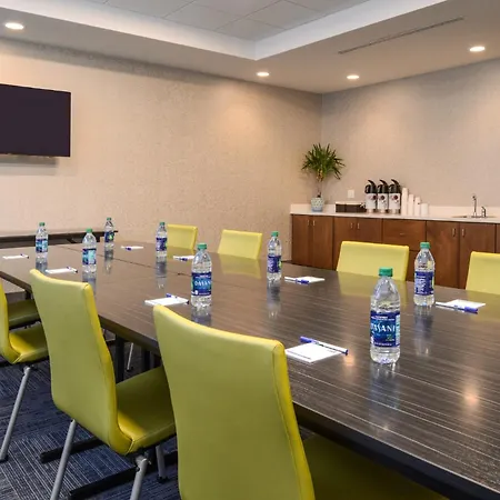 Holiday Inn Express & Suites - Wildwood - The Villages By Ihg-2