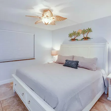 Paradise Beach Club - Oceanfront Ground Floor Condos With Heated Pool Pets Welcome-2