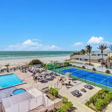 Reef Club 208-3