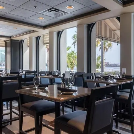 Doubletree By Hilton Hotel Jacksonville Riverfront-3