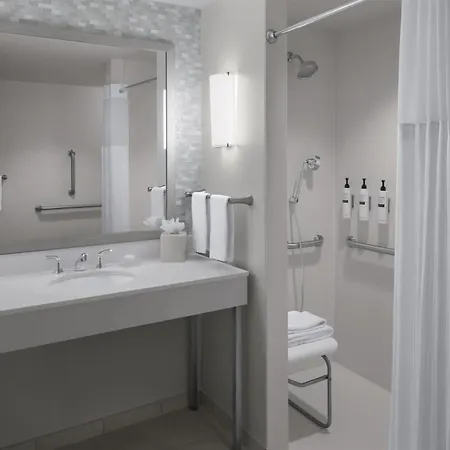 Hilton Garden Inn Miami Dolphin Mall-2