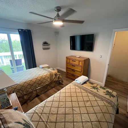 Full Time Lic Mgr - 2 Bed 2 Bath Villa - Oceanfront Beach Resort - Saltwater Lagoon-2