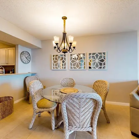 South Seas Island Breeze-3