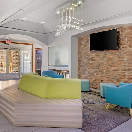 Best Western Plus Orlando Lake Buena Vista South Inn & Suites-3