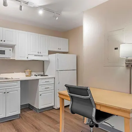 Extended Stay America Suites - Orlando - Convention Center - Universal Blvd-3