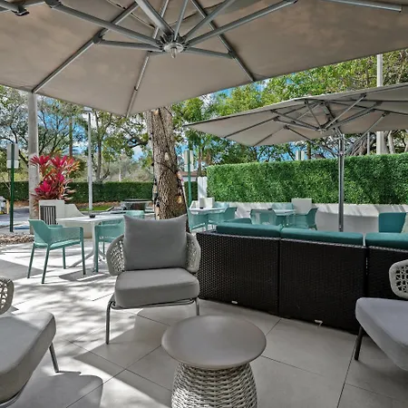Hilton Garden Inn Ft. Lauderdale Airport-Cruise Port-2