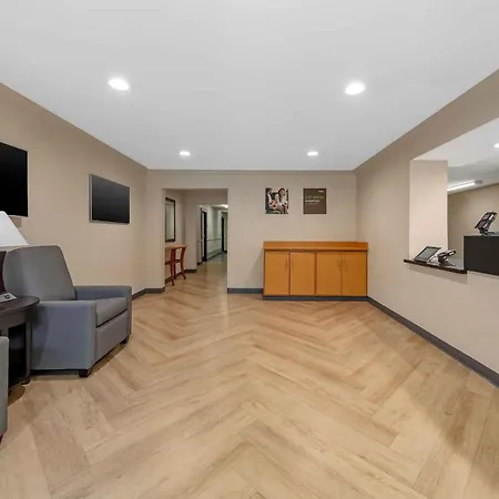Extended Stay America Suites - West Palm Beach - Northpoint Corporate Park-3