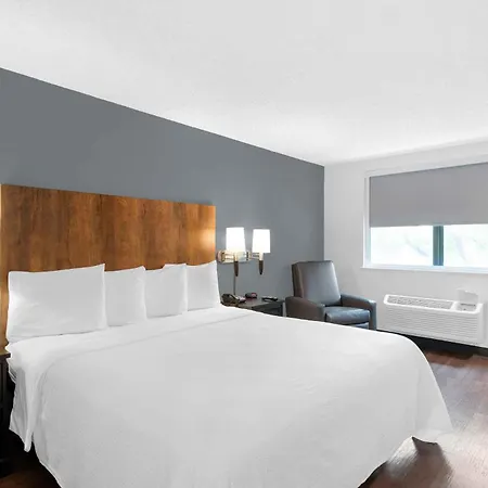 Extended Stay America Premier Suites - Miami - Downtown Brickell - Cruise Port-3