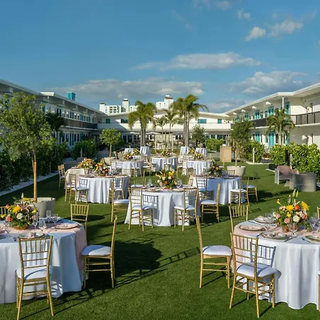 The Luce, St. Pete Beach, A Tribute Portfolio Hotel-3