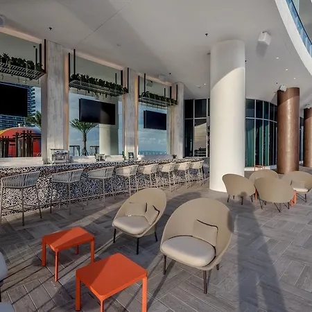 Hyde Beach Residence-3