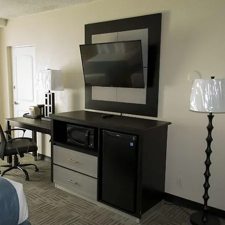 Surestay Plus Hotel By Best Western Pensacola-2