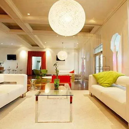 The Carlton Hotel-3