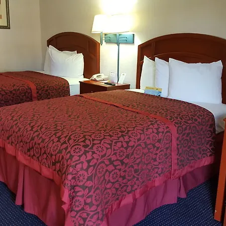 Days Inn By Wyndham Tallahassee-Government Center-3