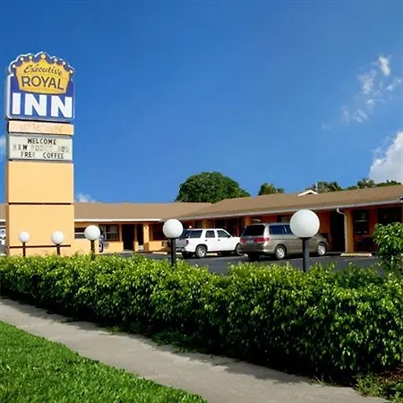 Executive Royal Inn Clewiston-3