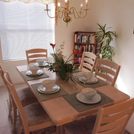 4 Bedroom Formosa Area Home-3