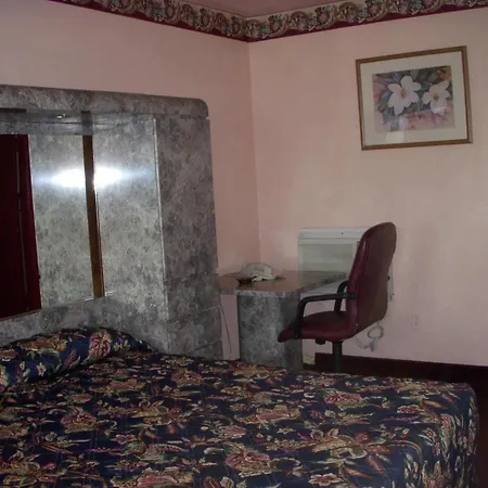 Executive Royal Inn Clewiston-2