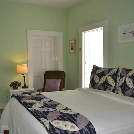 Speakeasy Inn (Adults Only)-3