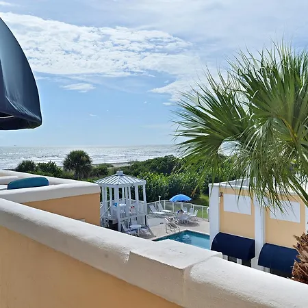 Royal Mansions Resort-3