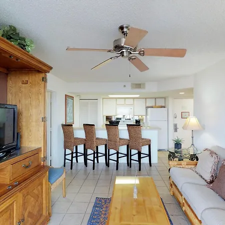 Sunrise Suites Paradise Escape #407-3