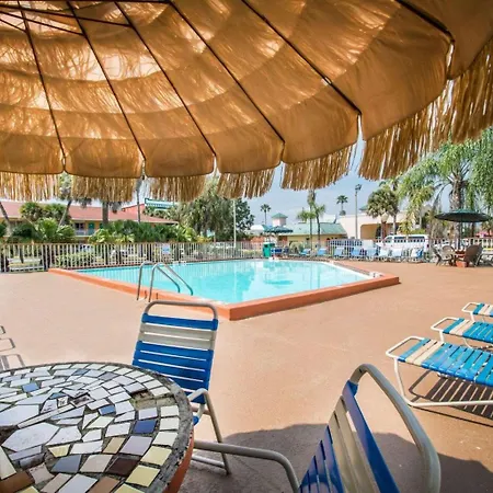 Quality Inn & Suites Eastgate-3