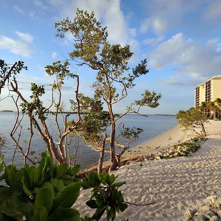 Bay View Tower 237 Sanibel Harbour Resort-2