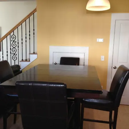 Mills Seaview Cottage By Forehand Rentals-2
