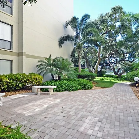 Bay Oaks - 6157 #E01-3